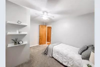 951 Logan Rd, Bethel Park, PA 15102 - Photo 24