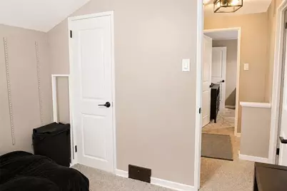 143 Peter Dr, Pittsburgh, PA 15235 - Photo 12