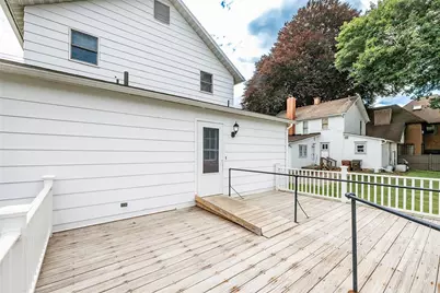 225 E Pine St, Grove City Boro, PA 16127 - Photo 10