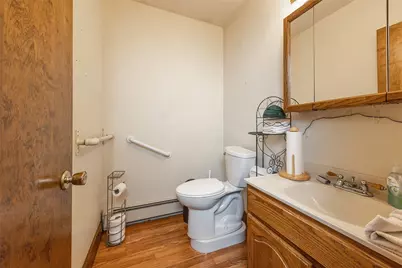 225 E Pine St, Grove City Boro, PA 16127 - Photo 26