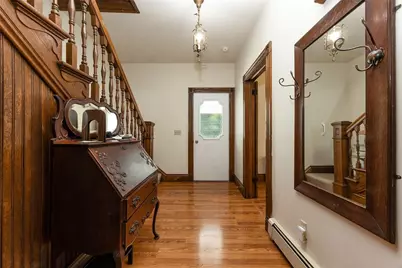 225 E Pine St, Grove City Boro, PA 16127 - Photo 12