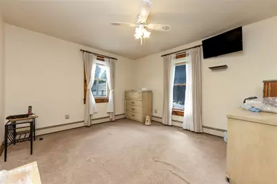 225 E Pine St, Grove City Boro, PA 16127 - Photo 34