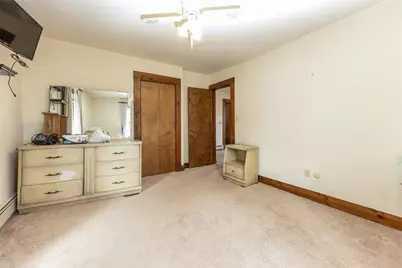 225 E Pine St, Grove City Boro, PA 16127 - Photo 32