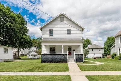 225 E Pine St, Grove City Boro, PA 16127 - Photo 1