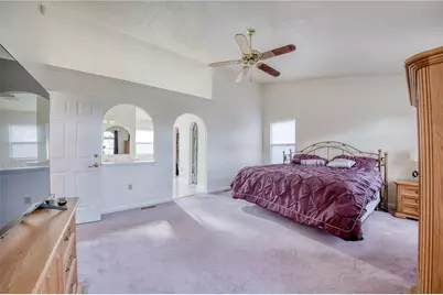 219 Waterford Dr, McKees Rocks, PA 15136 - Photo 20