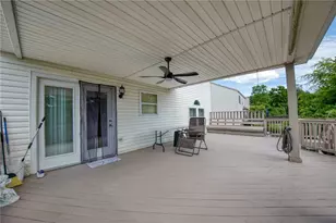 219 Waterford Dr, McKees Rocks, PA 15136 - Photo 34