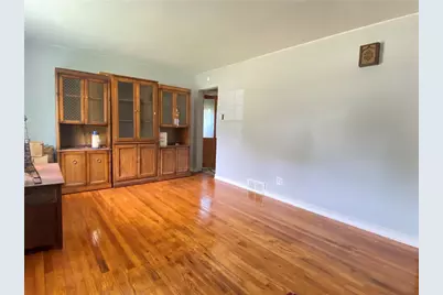 11 Washington Dr, Monessen, PA 15062 - Photo 14