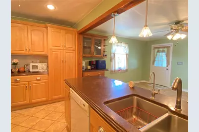 11 Washington Dr, Monessen, PA 15062 - Photo 12