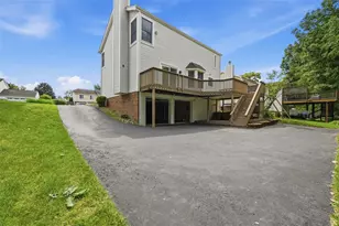 324 Haldeman Dr, Cranberry Township, PA 16066 - Photo 32