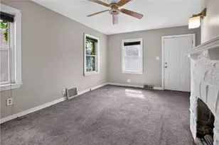 2137 Village Dr, Pittsburgh, PA 15221 - Photo 8