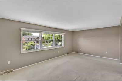 668 Edward Drive, Carnegie, PA 15106 - Photo 8