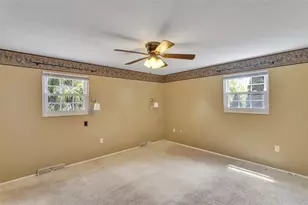 668 Edward Dr, Carnegie, PA 15106 - Photo 18