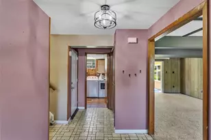 668 Edward Dr, Carnegie, PA 15106 - Photo 4