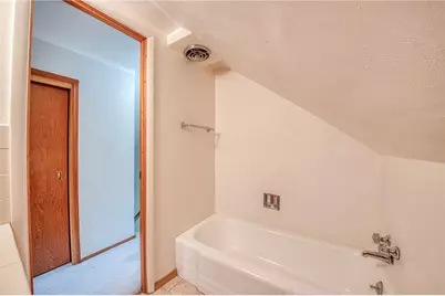 660 Valemont Dr, Verona, PA 15147 - Photo 24
