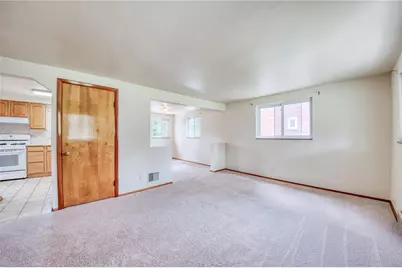660 Valemont Dr, Verona, PA 15147 - Photo 4