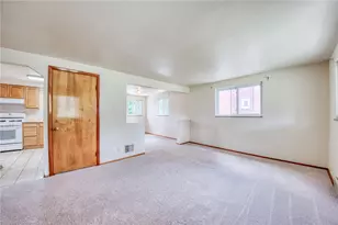 660 Valemont Dr, Verona, PA 15147 - Photo 4