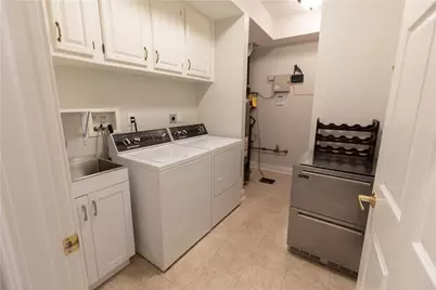110 Evergreen Dr, Peters Township, PA 15317 - Photo 32
