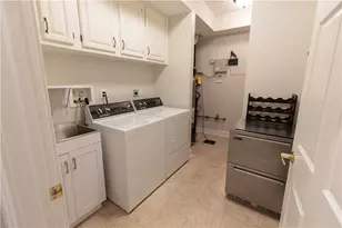 110 Evergreen Dr, Peters Township, PA 15317 - Photo 32