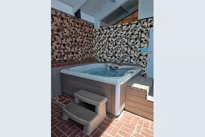 2120 Greentree Road #102E, Scott Township, PA 15220 - Photo 34