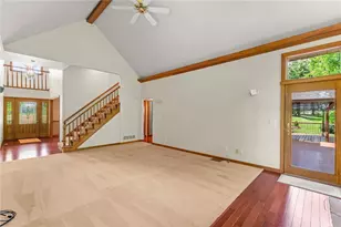 100 Aragon Pl, Union Township, PA 15332 - Photo 6