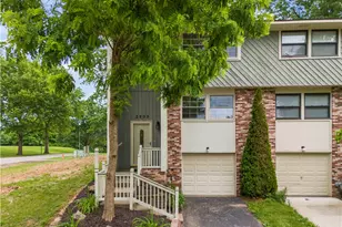 2909 Big Meadow Ct, South Fayette, PA 15017 - Photo 2