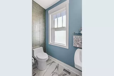 1920 Waterfront Pl, Pittsburgh, PA 15222 - Photo 16