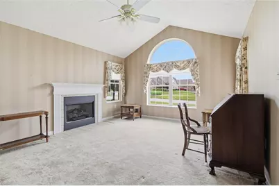 6380 Jefferson Pointe Cir, Jefferson Hills, PA 15025 - Photo 4