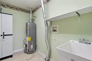 6380 Jefferson Pointe Cir, Jefferson Hills, PA 15025 - Photo 34