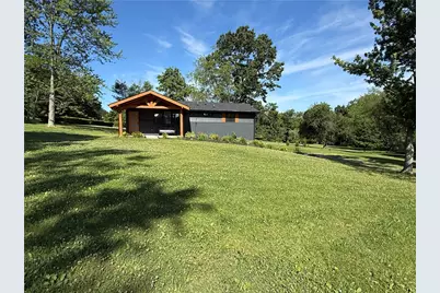291 Simon Dr, Summit Township, PA 16002 - Photo 2
