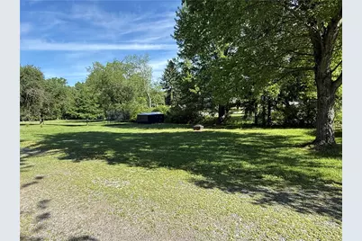291 Simon Dr, Summit Township, PA 16002 - Photo 8