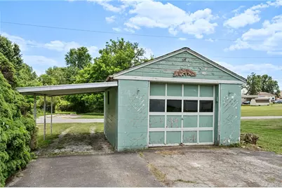 211 E South St, Carmichaels-Cumberland, PA 15320 - Photo 24