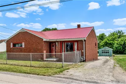 211 E South St, Carmichaels-Cumberland, PA 15320 - Photo 26