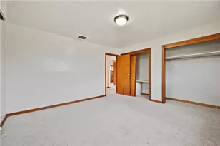 211 E South St, Carmichaels-Cumberland, PA 15320 - Photo 6
