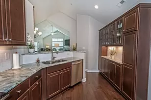6051 Laurel Ct, Harmony Boro, PA 16037 - Photo 8