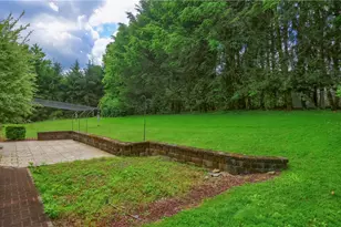 119 Beacon Rd, Penn Township, PA 16053 - Photo 36
