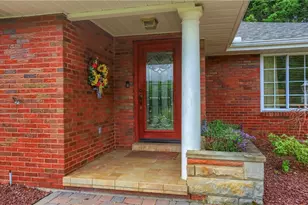 119 Beacon Rd, Penn Township, PA 16053 - Photo 4