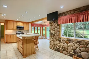 119 Beacon Rd, Penn Township, PA 16053 - Photo 14