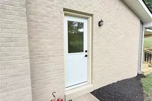 2151 The Cir, Canton Township, PA 15301 - Photo 28