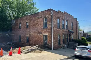 2201 Hawthorne Ave, Pittsburgh, PA 15218 - Photo 4