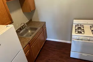 2201 Hawthorne Ave, Pittsburgh, PA 15218 - Photo 6