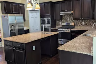 3012 Juniper Ct, Murrysville, PA 15668 - Photo 2