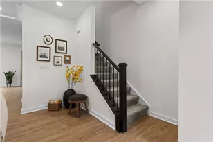 1608 Canterbury, Imperial, PA 15126 - Photo 6
