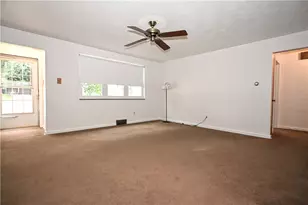 2105 Ridge Rd, Elizabeth Twp/Boro, PA 15135 - Photo 6