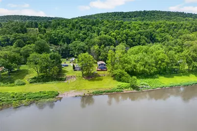 145 Robinson Place, Perry Township, PA 16041 - Photo 2