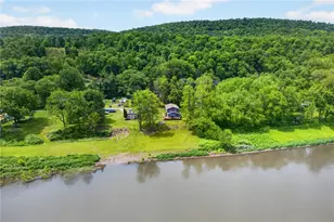 145 Robinson Pl, Perry Township, PA 16041 - Photo 2