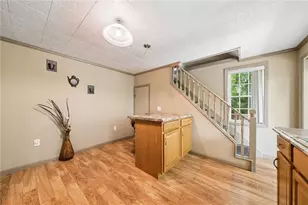 745 Sidney St, Greensburg, PA 15601 - Photo 8