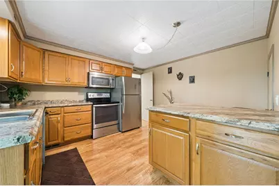 745 Sidney St, Greensburg, PA 15601 - Photo 6