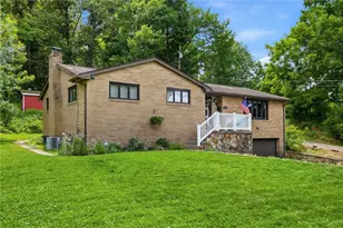 402 Glenrock Dr, Bethel Park, PA 15102 - Photo 2