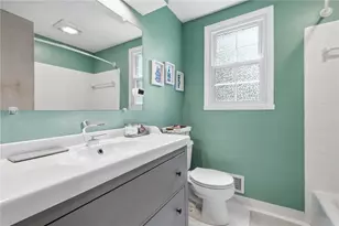 800 Hillaire Dr, Pittsburgh, PA 15243 - Photo 20