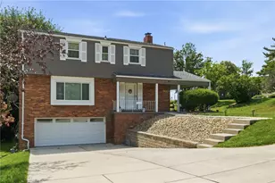 800 Hillaire Dr, Pittsburgh, PA 15243 - Photo 1